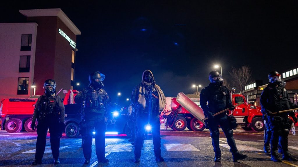 Police Unleash ‘Secret Weapon’ Against Anti-ICE Rioters — An Amazing Thing Happens Police Unleash ‘Secret Weapon’ Against Anti-ICE Rioters — An Amazing Thing Happens