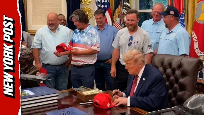 Trump SURPRISES Reflecting Pool Crew With Oval Office Recognition